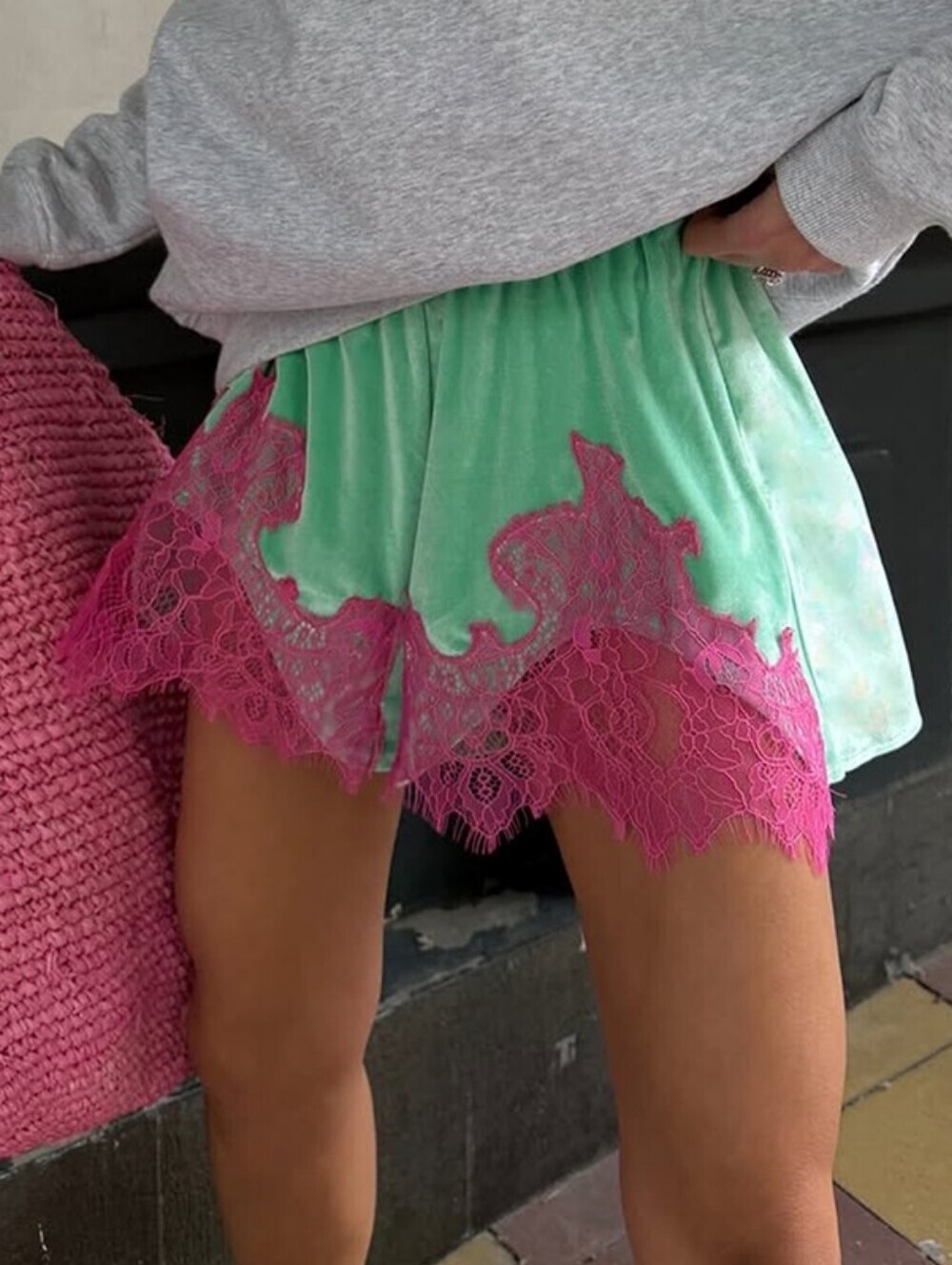 2026 Summer Autumn Street Lace-Patchwork Women's Short Pants Elastic